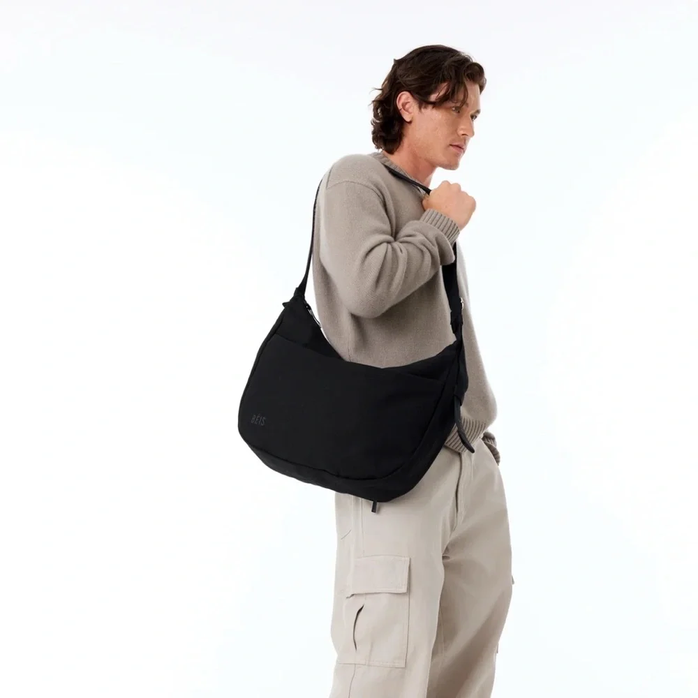 BEIS Carryall Crossbody in Black - Picture 3 of 7